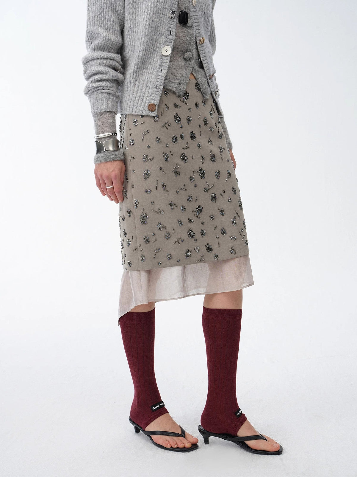 "Flowers and Her" irregular hand-embroidered sequin skirt