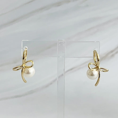 Boucles d'oreilles nœud et perle