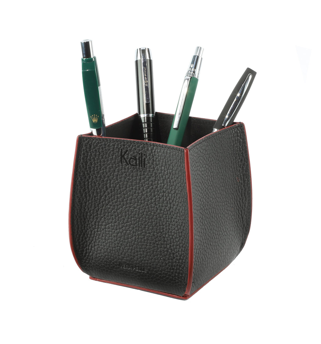 K0032AB | Genuine leather, full-grain, dollar grain desk pen holder. Black color with Red edges. Size: 8.5 x 8.5 x 12 cm. Packaging: gift box bottom/cover