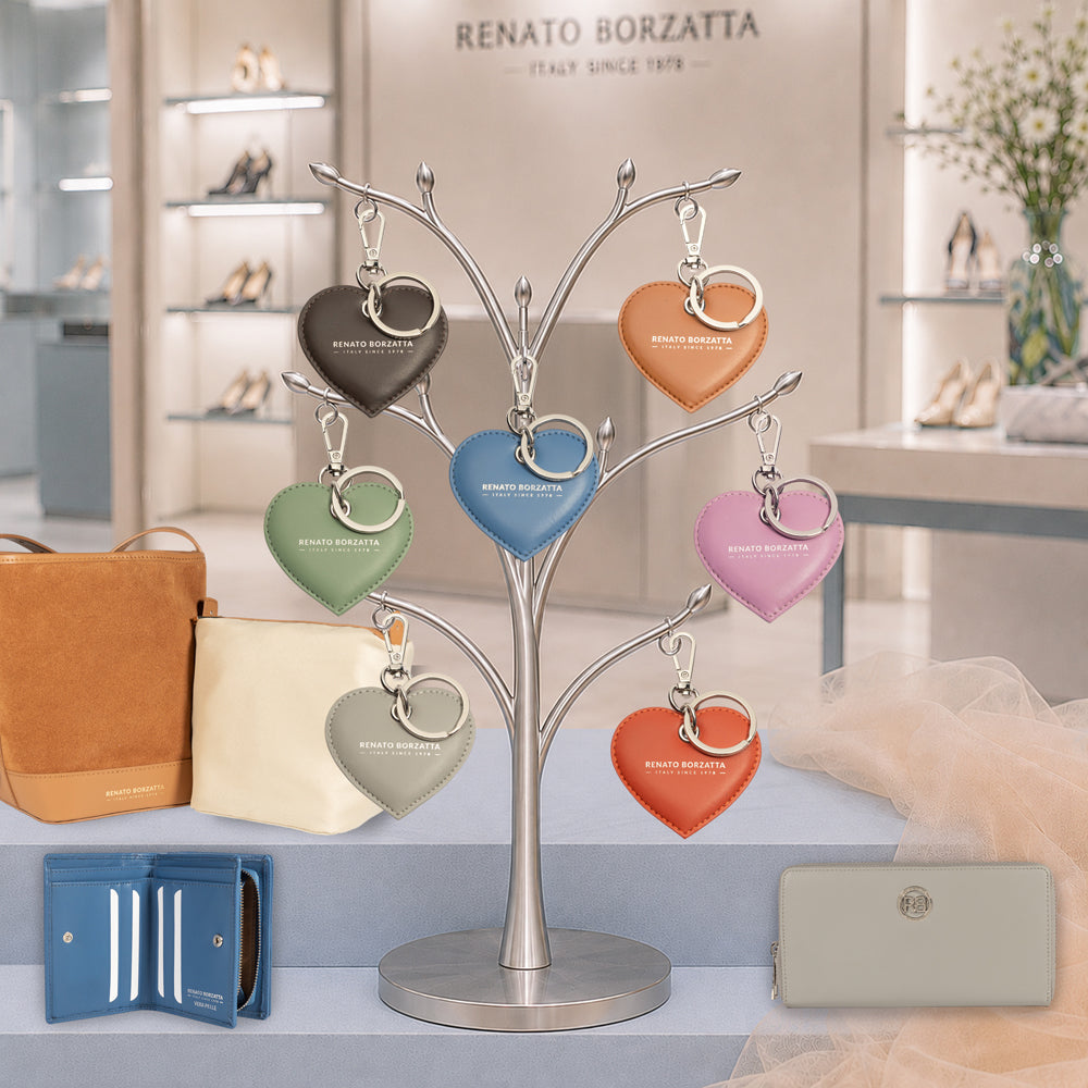 RB1082SCP | Heart Charm Keychain Made in Italy in Smooth Matte Genuine Leather. Color: Wisteria