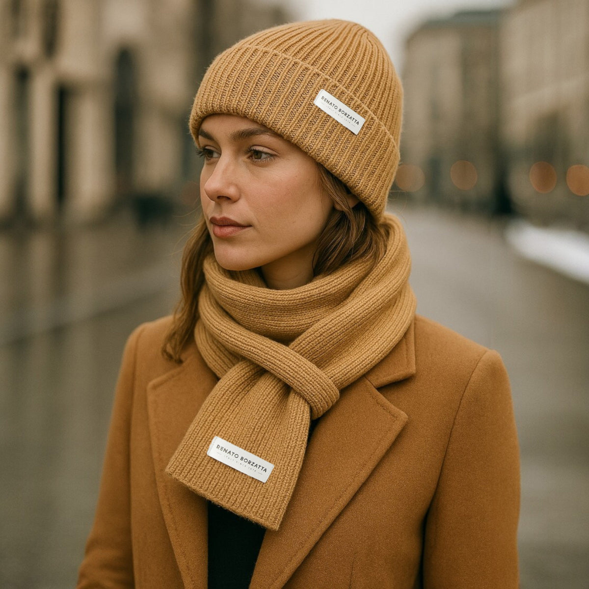 RB5004Z | CERVINO Knitted Mixed Wool Scarf and Cap Set Made in Italy. Camel Color - One Size