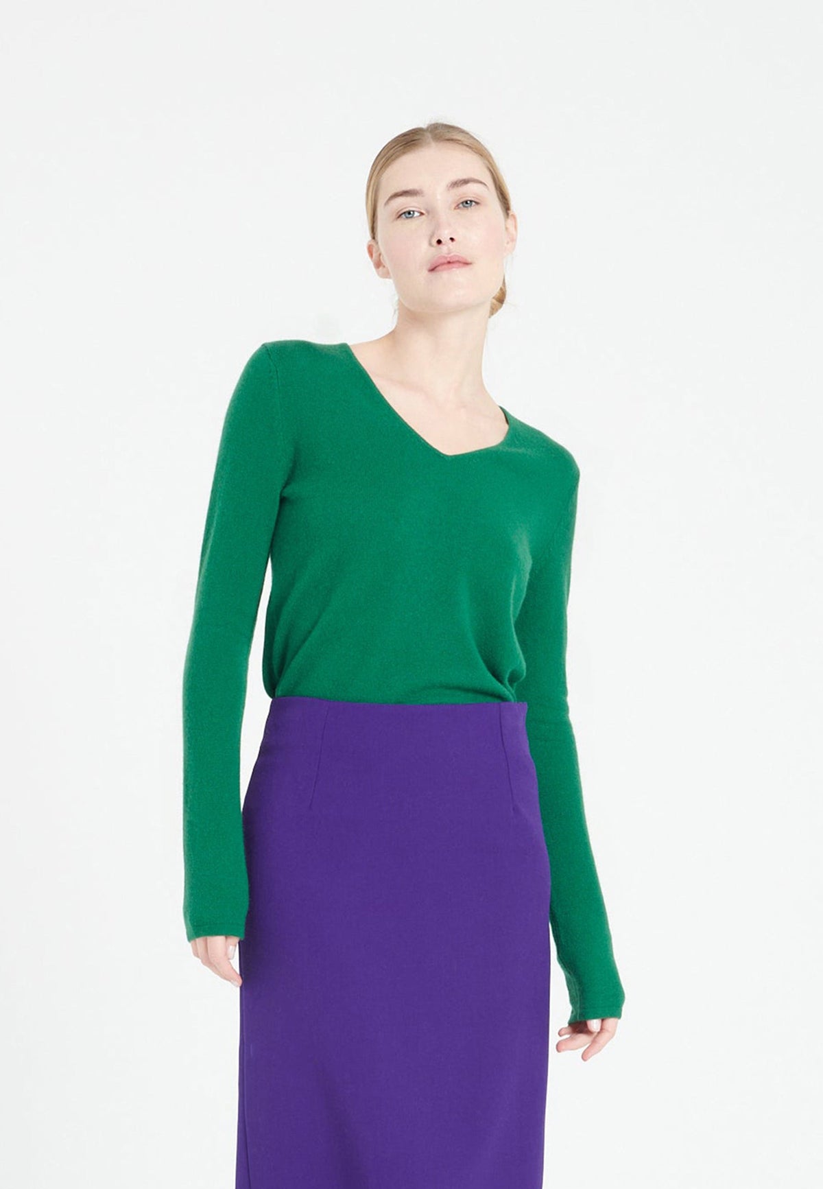 Pull col V femme en cachemire vert émeraude - LILLY 2A