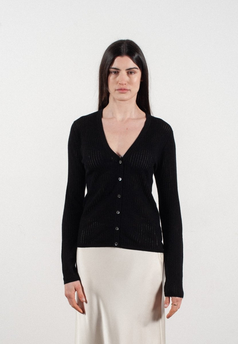 Cardigan col V femme en cachemire et laine ajouré ultrafin noir - FRIDA 3