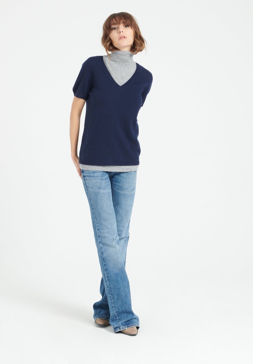 T-shirt col V femme en cachemire bleu marine - LILLY 14-1