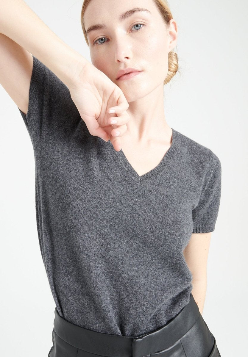 T-shirt col V femme en cachemire gris anthracite - LILLY 14