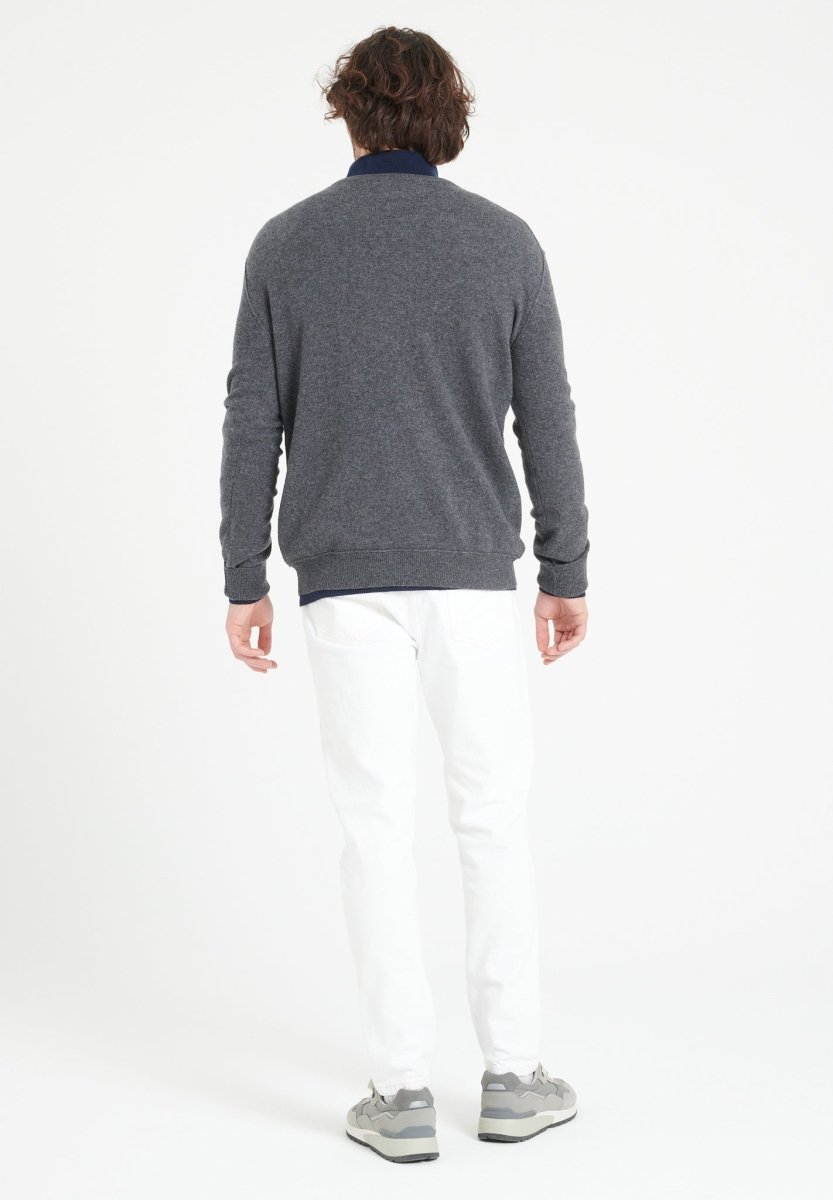 Pull col V homme en cachemire gris anthracite - LUKE 11