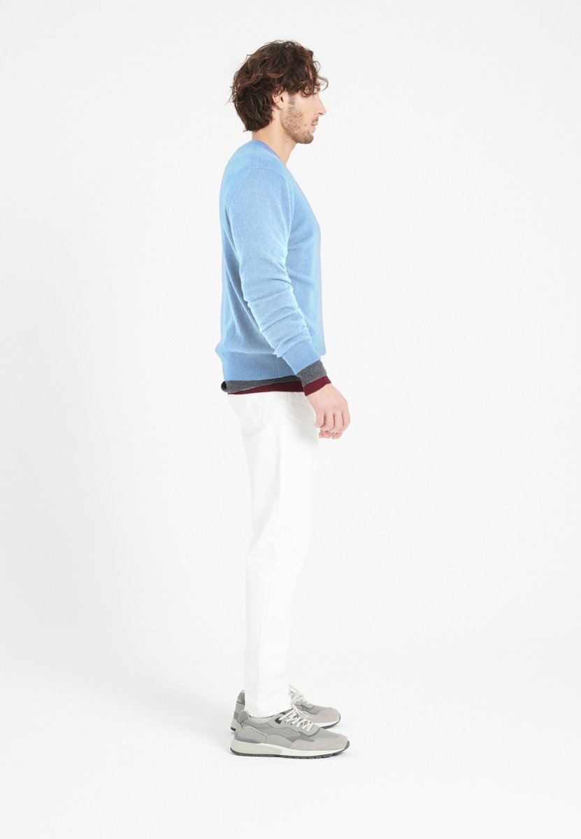 Pull col V homme en cachemire bleu ciel - LUKE 1
