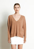 Pull col V femme en cachemire camel - RIA 3