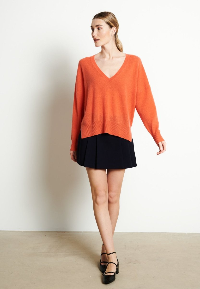 Pull col V femme en cachemire mandarine - RIA 3