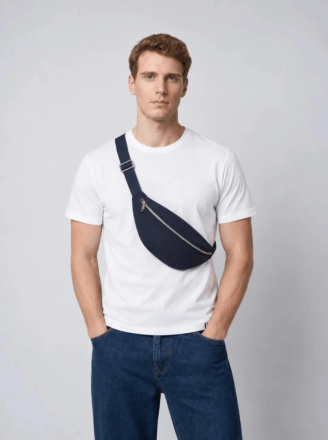 Sac banane L’Essentiel en coton recyclé bleu marine – Made in France
