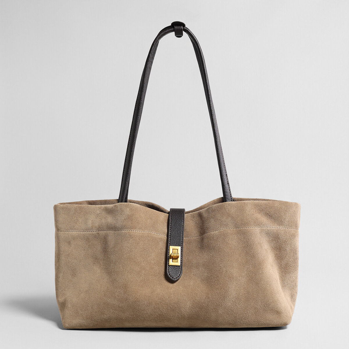 Sac cabas en daim à fermoir tournant – anses en cuir contrastées