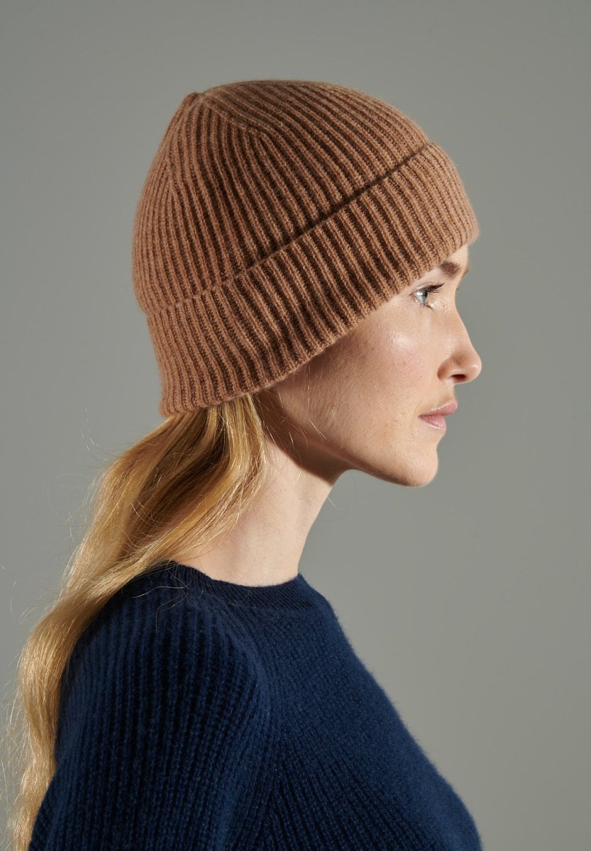 Bonnet unisex en cachemire 4 fils camel - UNI 11