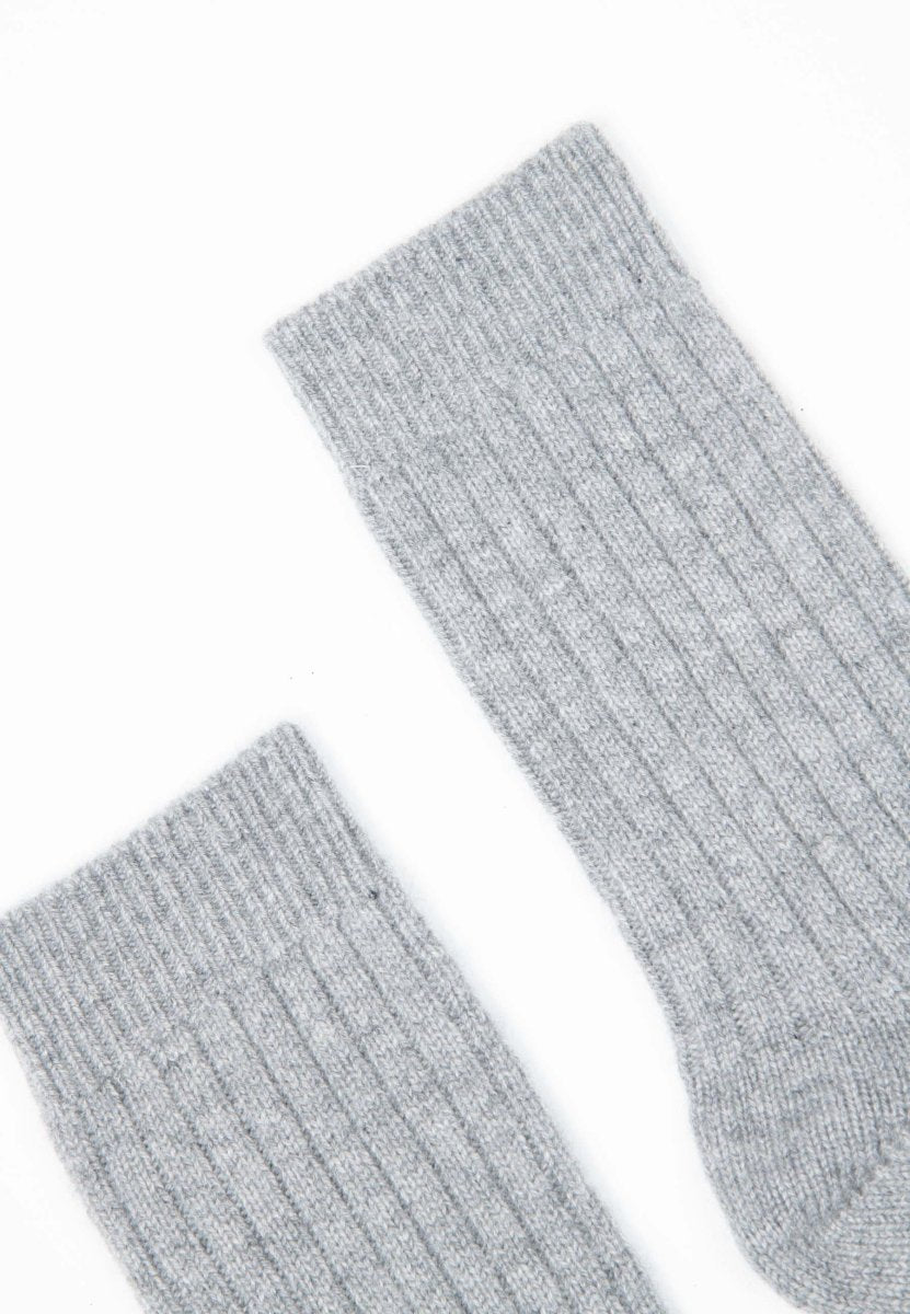 Chaussettes femme en cachemire 4 fils gris clair - UNI 12