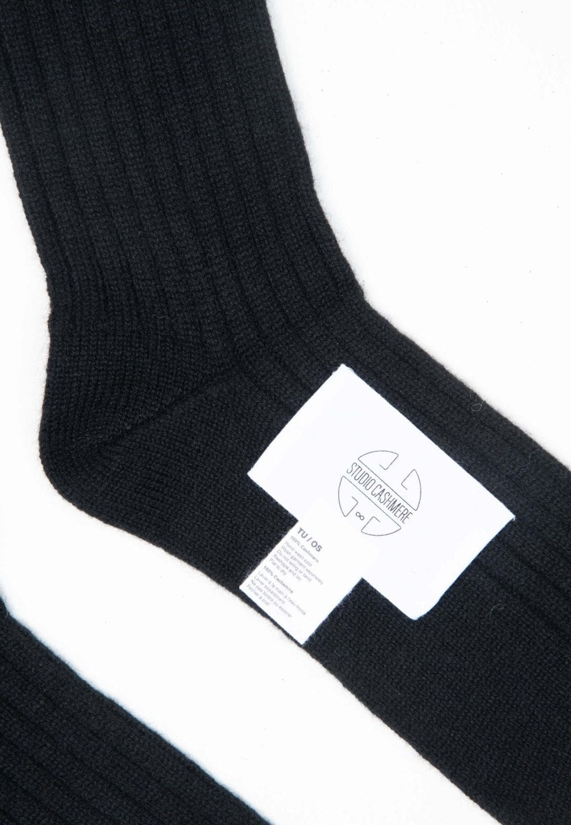 Chaussettes femme en cachemire 4 fils noir - UNI 12